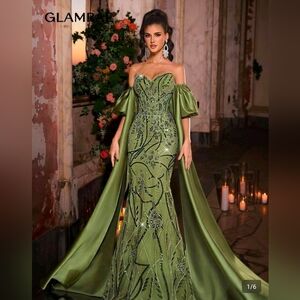 Elegant Green Prom Dress